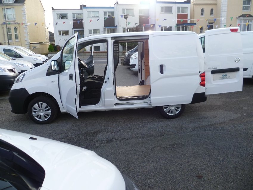 View NISSAN NV200 NV 200 SE ACENTA